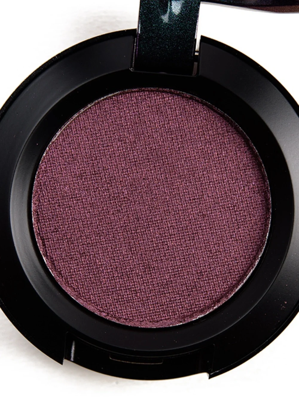 MAC Cosmetics Frost Eyeshadow in Slow As You Glow - BNIB, LE & Discontinued
